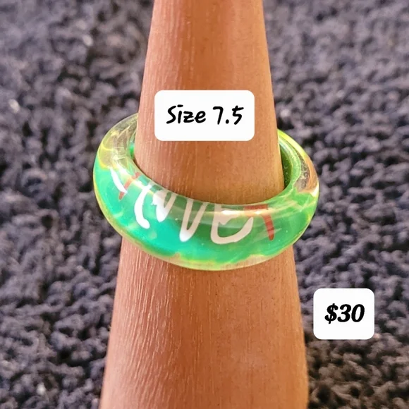 Ring Size 7.5 - Picture 1 of 1